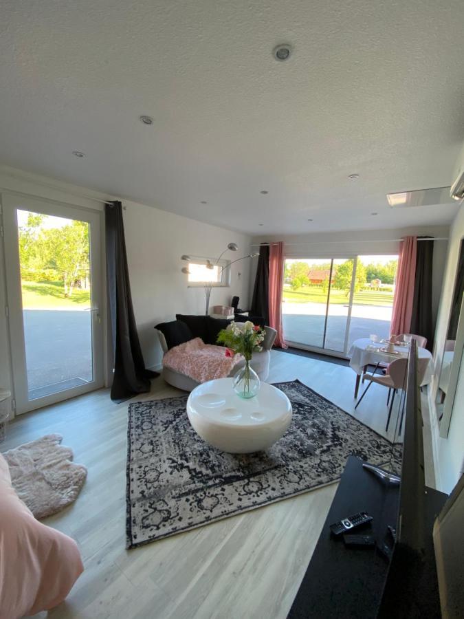 Agreable Chambre D'Hote Calme Avec Piscine Souvans Εξωτερικό φωτογραφία