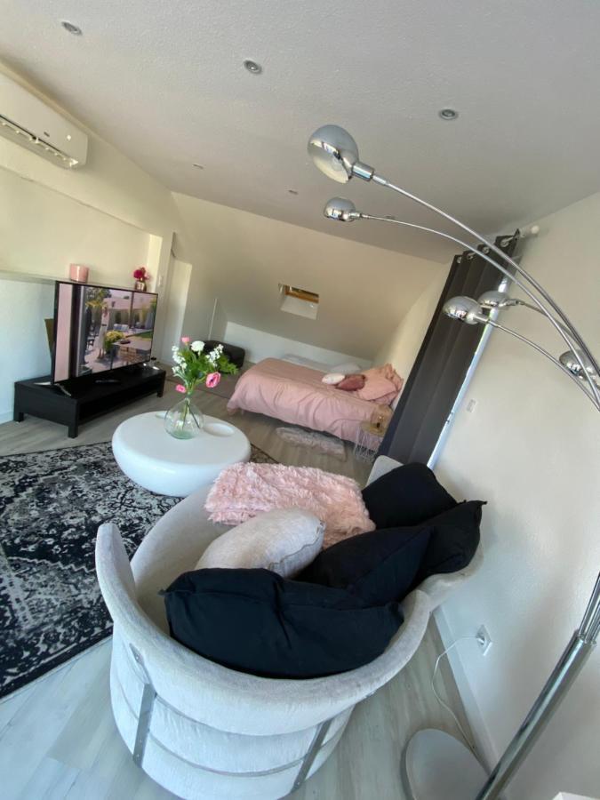 Agreable Chambre D'Hote Calme Avec Piscine Souvans Εξωτερικό φωτογραφία